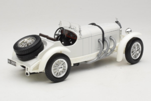 Mercedes SSKL Fehér 1931 Bburago 1:18 3002-M2 Fém – 2. kép a 6-ből