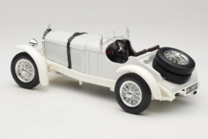Mercedes SSKL Fehér 1931 Bburago 1:18 3002-M2 Fém – 5. kép a 6-ből