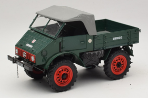 Mercedes Unimog 401 Zöld Schuco 1:18 135 Fém