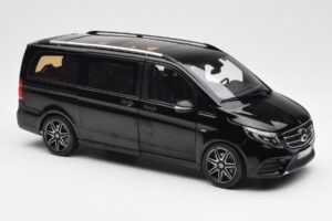 Mercedes V-Class W447 AMG Line Fekete Norev 1:18 183860 Fém – 5. kép a 6-ből