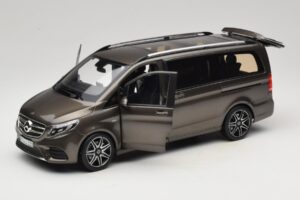Mercedes V-Class W447 AMG Line Indium Grey Norev 1:18 183873 Fém – 2. kép a 8-ből