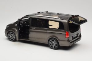 Mercedes V-Class W447 AMG Line Indium Grey Norev 1:18 183873 Fém – 5. kép a 8-ből