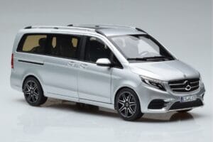 Mercedes V-Class V260 AMG Line Ezüst Norev 1:18 183871 Fém – 6. kép a 10-ből