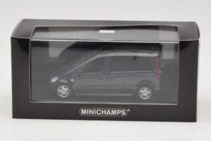 Mercedes Vaneo Sötétkék Minichamps 1:43 400031200 Fém – 4. kép a 4-ből