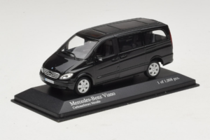 Mercedes Viano Fekete Minichamps 1:43 400032210 Fém – 2. kép a 4-ből