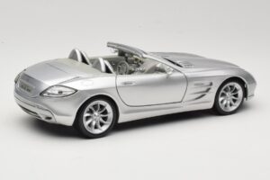Mercedes Vision SLR Roadster Ezüst Maisto 1:18 B66962107 Fém – 3. kép a 8-ből
