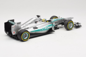 Mercedes W04 #9 N. Rosberg Mercedes AMG Petronas Showcar 2013 Minichamps 1:18 110130079 Fém – 2. kép a 7-ből