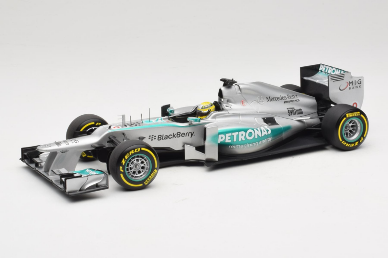 Mercedes W04 #9 N. Rosberg Mercedes AMG Petronas Showcar 2013 Minichamps 1:18 110130079 Fém