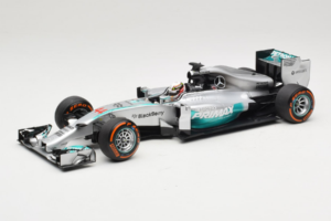 Mercedes W05 #44 L. Hamilton Mercedes AMG Petronas Malaysian Grand Prix Winner 2014 Minichamps 1:18 110140144 Fém