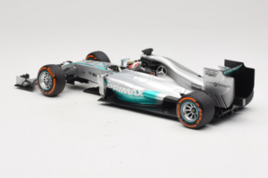Mercedes W05 #44 L. Hamilton Mercedes AMG Petronas Malaysian Grand Prix Winner 2014 Minichamps 1:18 110140144 Fém – 5. kép a 7-ből