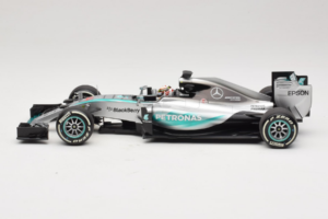 Mercedes W06 #44 L. Hamilton Mercedes AMG Petronas Australian Grand Prix Winner 2015 Minichamps 1:18 110150044 Fém – 3. kép a 7-ből