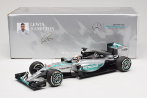 Mercedes W06 #44 L. Hamilton Mercedes AMG Petronas Australian Grand Prix Winner 2015 Minichamps 1:18 110150044 Fém – 7. kép a 7-ből