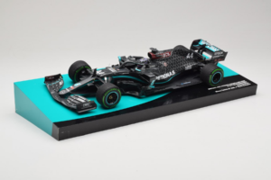 Mercedes W11 #44 L. Hamilton Mercedes AMG Petronas Turkish Grand Prix Winner World Champion 2020 Minichamps 1:18 113201444 Gy – 2. kép a 7-ből