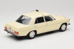 Mercedes W115 Bézs Taxi MCG 1:18 MCG18055 Fém – 2. kép a 6-ből