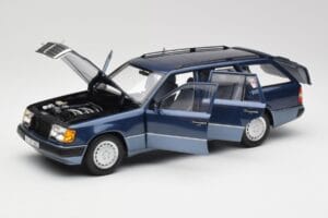 Mercedes 300D W124 T-Modell Nautical Kék Norev 1:18 183962 Fém – 2. kép a 8-ből