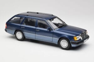Mercedes 300D W124 T-Modell Nautical Kék Norev 1:18 183962 Fém – 6. kép a 8-ből