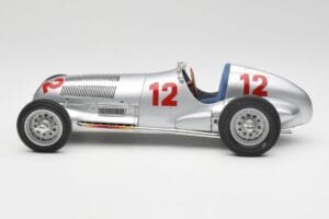 Mercedes W125 #12 R. Caracciola Grand Prix 1937 CMC 1:18 M-052 Fém – 3. kép a 6-ből