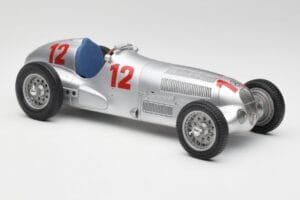 Mercedes W125 #12 R. Caracciola Grand Prix 1937 CMC 1:18 M-052 Fém – 4. kép a 6-ből