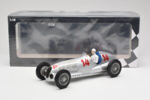 Mercedes W125 #14 Daimler-Benz AG M. von Brauchitsch 2nd Place German GP 1937 Minichamps 1:18 155373114 Fém – 6. kép a 6-ből