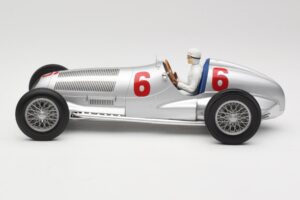 Mercedes W125 #6 Daimler-Benz AG R. Caracciola 2nd Place Eifel Race Nurburgring 1937 Minichamps 1:18 155373106 Fém – 3. kép a 6-ből