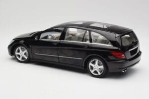 Mercedes R-Class W251 Obsidian Fekete Minichamps 1:18 150034601 Fém – 7. kép a 8-ből