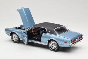 Mercury Cougar XR-7 Kék Sun Star 1:18 1562 Fém – 5. kép a 8-ből