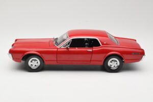Mercury Cougar XR-7 Piros Sun Star 1:18 1541 Fém – 4. kép a 8-ből
