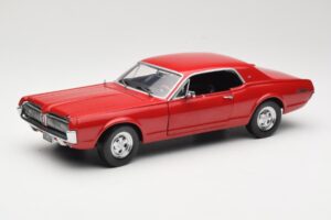 Mercury Cougar XR-7 Piros Sun Star 1:18 1541 Fém