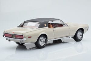 Mercury Cougar XR7-G Fawn Sun Star 1:18 1572 Fém – 3. kép a 8-ből