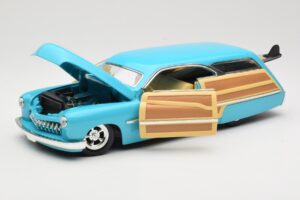 Mercury Merc Woodie Kék Hot Wheels 1:18 27806 Fém – 2. kép a 8-ből