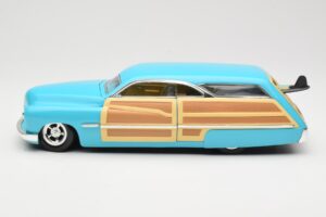 Mercury Merc Woodie Kék Hot Wheels 1:18 27806 Fém – 4. kép a 8-ből