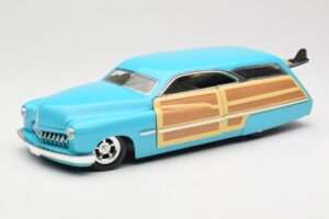 Mercury Merc Woodie Kék Hot Wheels 1:18 27806 Fém