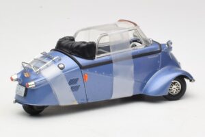Messerschmitt KR200 Kék Revell 1:18 08944 Fém – 2. kép a 6-ből