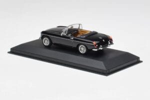 MGB Kabrió Fekete Minichamps 1:43 430131030 Fém – 3. kép a 4-ből