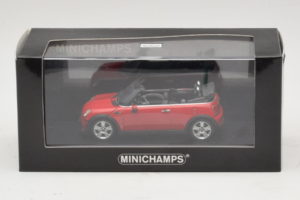 Mini Cooper R52 Kabrió Piros Minichamps 1:43 431138230 Fém – 4. kép a 4-ből