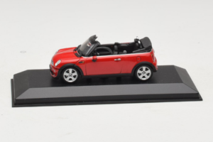 Mini Cooper R52 Kabrió Piros Minichamps 1:43 431138230 Fém
