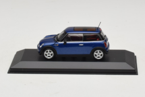 Mini Cooper Kék Minichamps 1:43 MINI009 Fém