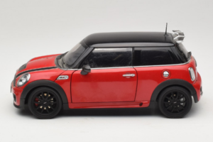 Mini Cooper John Cooper Works R56 Piros & Fekete Kyosho 1:18 80430419909 Fém – 4. kép a 8-ből
