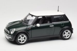 Mini Cooper Mk7 Zöld Maisto 1:18 7271336 Fém
