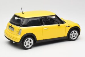 Mini Cooper One R50 Aerodinamikai Csomag Sárga Kyosho 1:18 80430148553 Fém – 3. kép a 8-ből