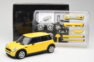 Mini Cooper One R50 Aerodinamikai Csomag Sárga Kyosho 1:18 80430148553 Fém – 8. kép a 8-ből