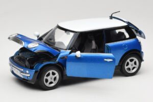 Mini Cooper R50 Kék Fehér Tetővel Mondo Motors 1:18 MINI004 Fém – 2. kép a 8-ből
