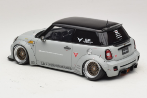 Mini Cooper R56 LB Works LB Nation Otto 1:18 OT1212 Gyanta – 5. kép a 6-ből