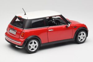 Mini Cooper R50 Piros Maisto 1:18 31619 Fém – 5. kép a 8-ből