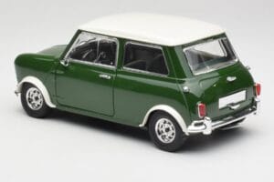 Mini Cooper S British Racing Zöld & Old English Fehér Solido 1:18 8021 Fém – 7. kép a 8-ből