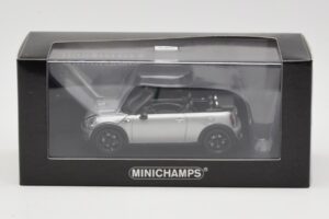 Mini Cooper S R57 Kabrió Ezüst Minichamps 1:43 431138830 Fém – 4. kép a 6-ből