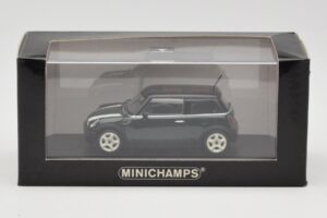 Mini Cooper S R53 Zöld Csíkokkal Minichamps 1:43 MINI006 Fém – 2. kép a 4-ből