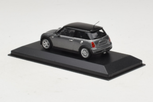 Mini Cooper S Grey Metallic Minichamps 1:43 80420148551-R1 Fém – 3. kép a 4-ből