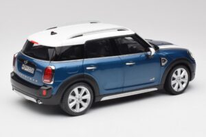 Mini Countryman F60 Island Kék & Fehér Kyosho 1:18 80432447940 Fém – 3. kép a 8-ből