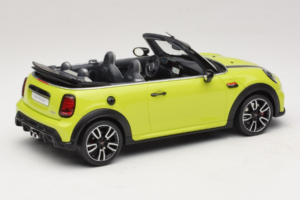 Mini JCW Cabrio F57 Zesty Yellow C5H Otto 1:18 OT1303 Gyanta – 2. kép a 6-ből